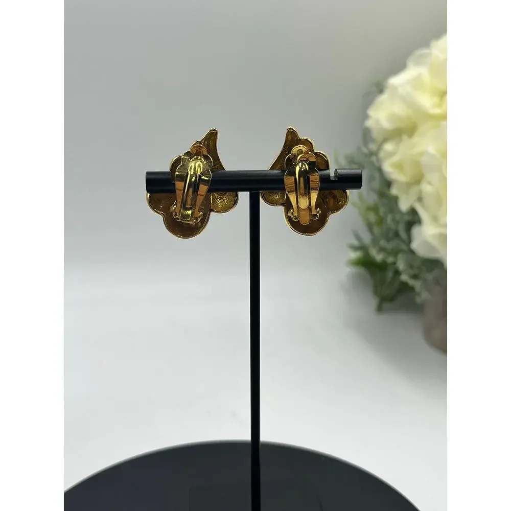 PEP Erwin Pearl Signed Vintage Gold Tone Winged Clip‎ On earrings